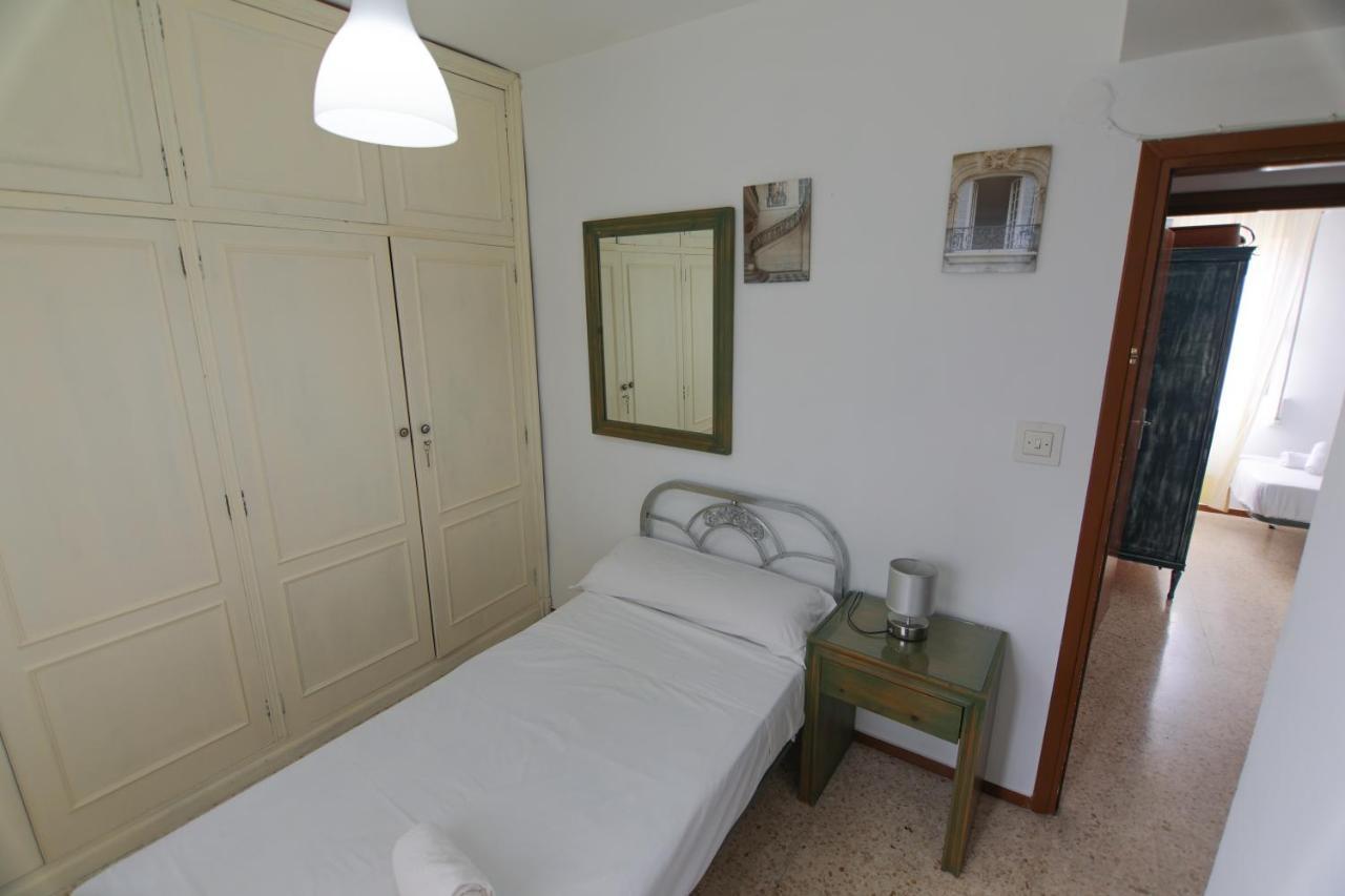 Rentalsevilla Luminoso Apartamento 3 Dormitorios Exterior foto